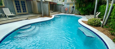 Pete's West Cottage Key West Pool Shared with East Cottage