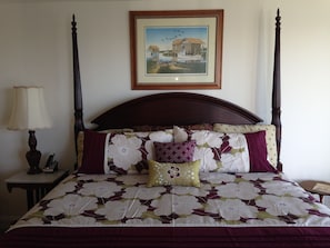 Four Poster Bed in Master with signed art -luxury bedding-water views of Channel