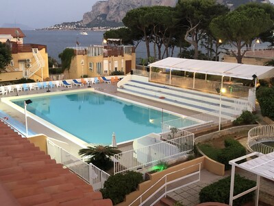 Ashur apartments Mondello beach