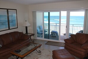 Living Room overlooking Ocean