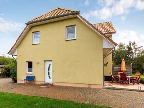 Außenseite Ferienhaus [Sommer]