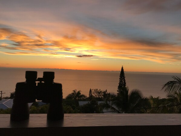 Vista para praia/oceano