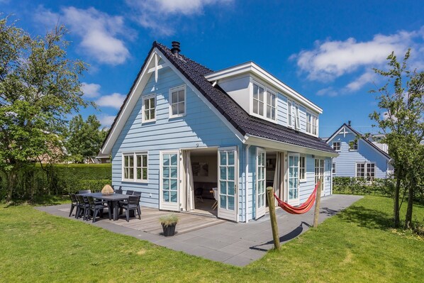 Extérieur maison de vacances [été]