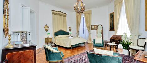 Master bedroom with antique and valuable forniture