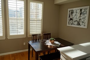 Dining area adjacent to kitchen