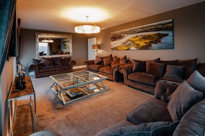 Ocean Views ,kinsale 6 Bedroom house,5 bathrooms,Gazebo,kids playroom,sleeps 22