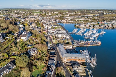 Ocean Views ,kinsale 6 Bedroom house,5 bathrooms,Gazebo,kids playroom,sleeps 22