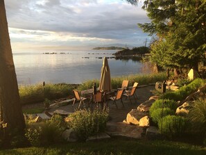 Waters Edge Living Room with Firepit