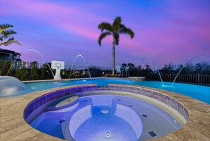 Book Reunion Paradise for your family`s vacation
