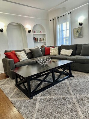 Comfortable sectional couch 
