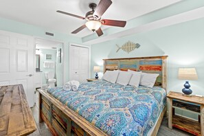 Bedroom - King Bed - Smart TV & Cable – Attached Full Bathroom – Linens Provided