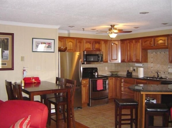 Completely New, Spacious Kitchen!