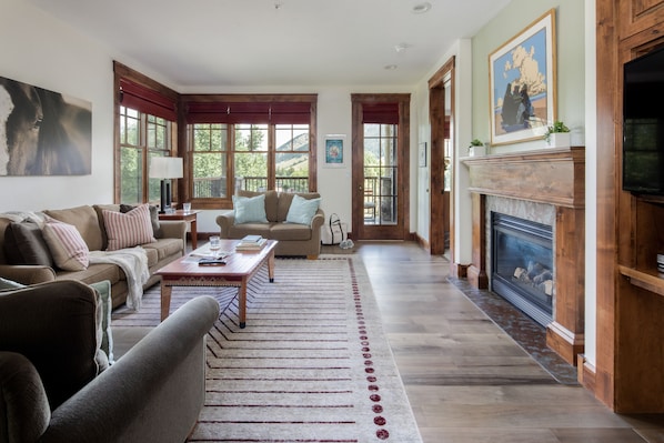 Living Room with Fireplace