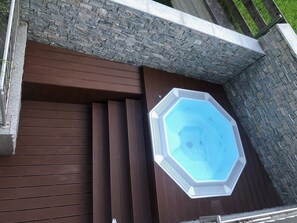 Bubbelpool utomhus