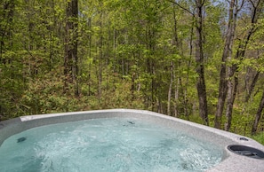 Awesome hot tub just waiting for you to relax in...