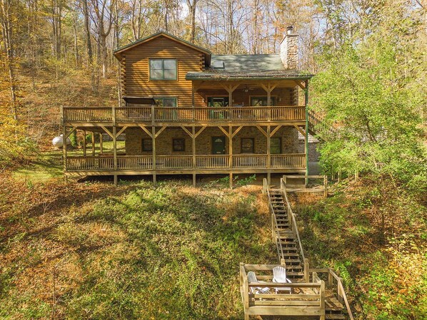 Front view of the house.