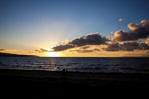 Seaside Views - 1