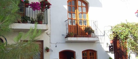 View of house in the plaza - a very striking facade and much admired.