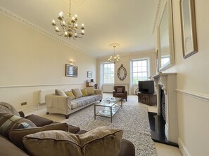 High ceilings and beautiful ornate cornicing