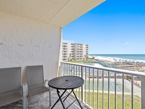 HSRC 302 Private Balcony