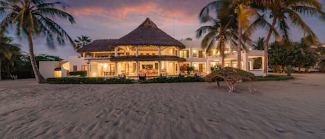 Beachfront Estate with Ocean View Pool