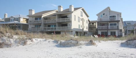 Pipers Nest - Beachfront Condos in Indian Shores, FL