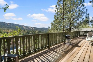 Private Deck! with ski slope views! - Beautiful view of the Trees and Mountains from the deck