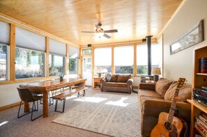 Living Room & Dining Area with Gas Fireplace