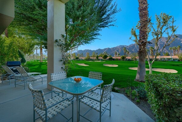 Overlook the 8th fairway of the PGA West Arnold Palmer Course