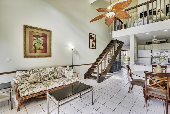 Living Room - Ceiling fan, flat screen TV, wifi