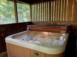 Bain à remous intérieur