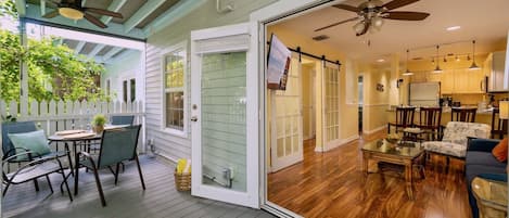Saltwater Harmony is a cozy and beautifully furnished first-floor condo in the Shipyard at the Truman Annex...