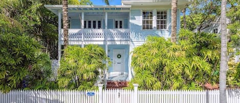 MAISON TROPICALE is a stunningly restored 3 bedroom classic Key West home...