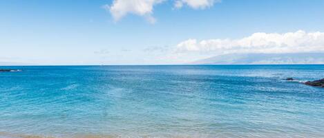 Secluded, Sandy and Reef protected Keoni Nu'i Bay