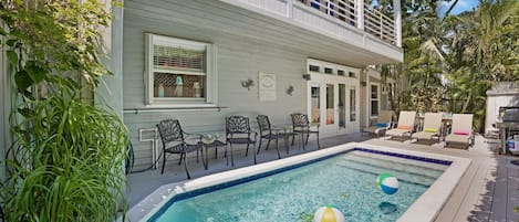 The private pool at AMERICANA TROPICALE...