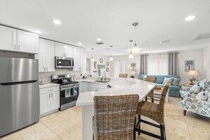 Open Floor Plan - Perfect for Gathering and Entertaining!