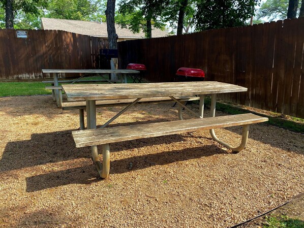 Picnic seating