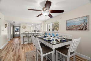 Dining Table with Seating for 6