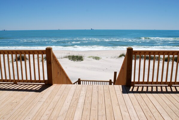 Strand