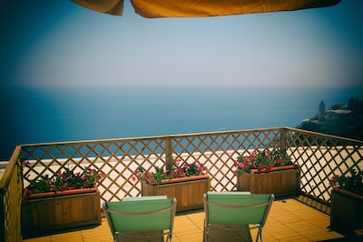 ASIA- casa de vacaciones con vistas al mar y solarium- AMALFI-AMALFI COAST