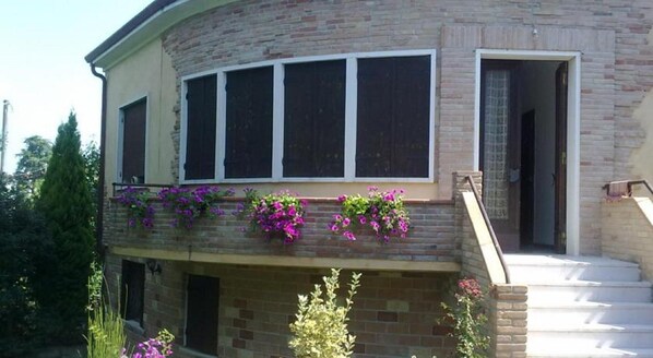 Exterior detail