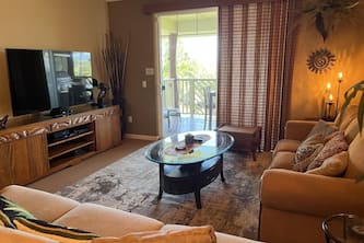 Waikoloa Beach Villas E32 - Gorgeous Luxury Villa Close to Beach and Shops!!