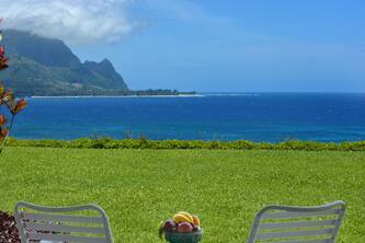 Pali Ke Kua 106, Fabulous view near a bluffs edge