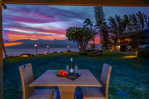 Sunset dining - Picture perfect scenery right from your private lanai