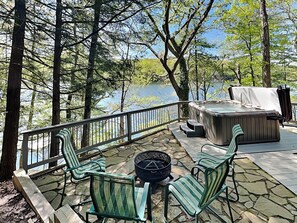 Lakefront Hot Tub & Fire Pit
