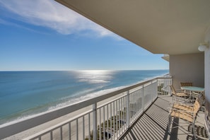 Private Oceanfront Balcony