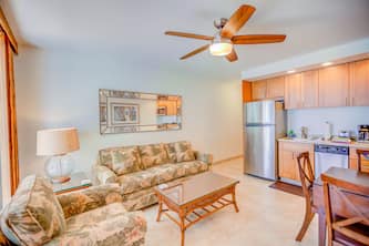 Oceanfront KUL714 - Upgraded Unit in W. Maui Condo Resort, Great Views