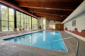 Ski Run Clubhouse (heated pool, large hot tub, steam room, and dressing rooms.