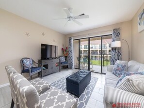 Sea Place 14245 -  Living Room with TV
