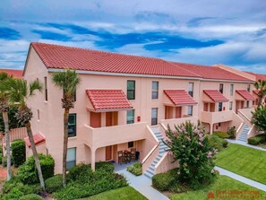 Sea Place 14245